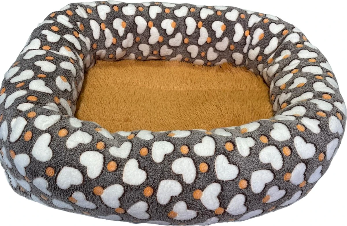 Fluffy Hondenmand – Bruin Met Witte Hartjes – M 3 Fluffy Hondenmand – Bruin Met Witte Hartjes – M